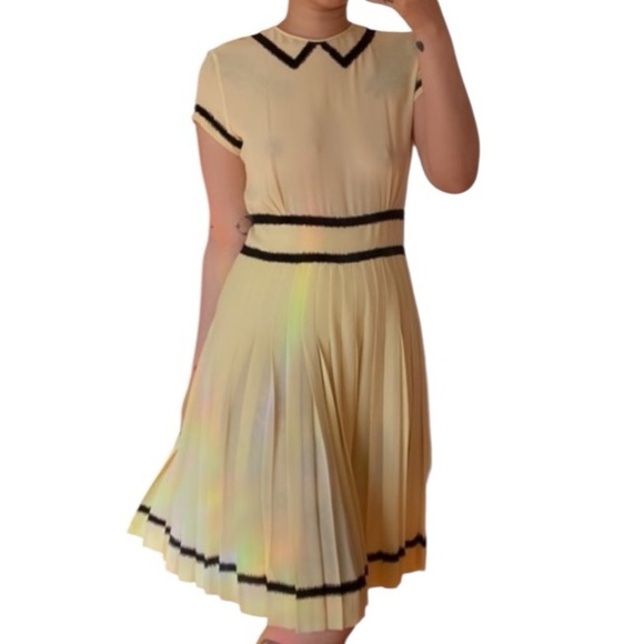 Marc Jacobs Peter Pan Collar Yellow Silk Pleated Dress White Label Size 4 - Picture 1 of 14